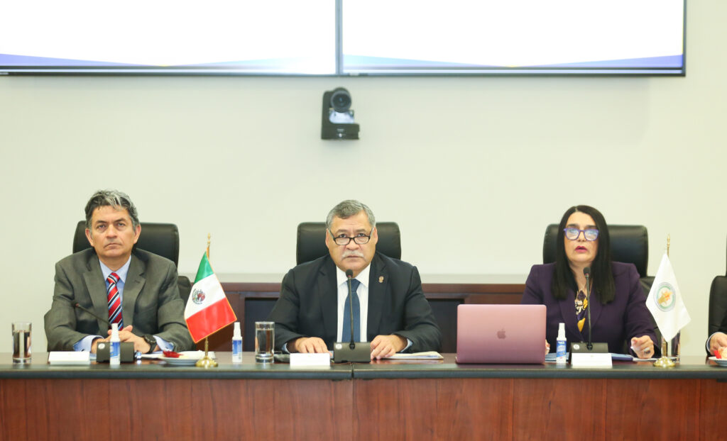 Rector de la UANL presenta 24 retos de la Universidad para responder a las expectativas locales y regionales, con una visión de clase mundial